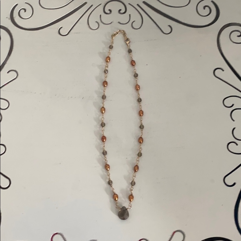 Beautiful gold and gem necklace - Picture 3 of 6